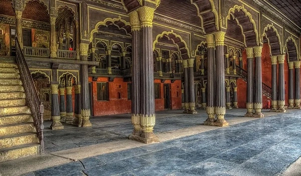 Featured Image of Tipu Sultan's Summer Palace Your Complete Visitor Guide